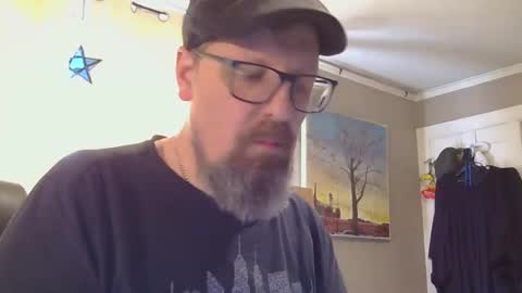 Snapshot of figuredraw chatting on 15, 4, 2026 figuredraw online show from 15, 4, 2026