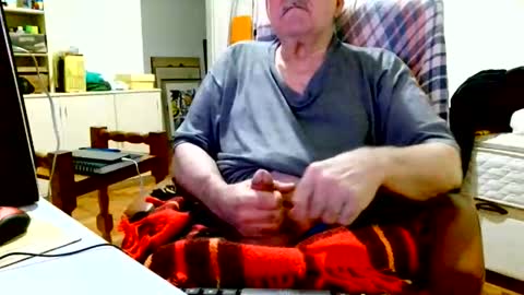 Snapshot of filhober chatting on 4, 6, 2026 filhober online show from 4, 6, 2026