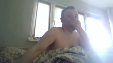 Snapshot of filipek757 chatting on 9, 3, 2026 filipek757 online show from 9, 3, 2026