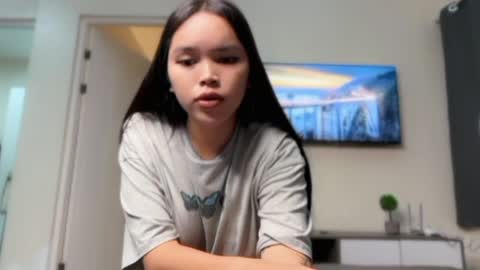 Snapshot of filipina_demure chatting on 29, 3, 2026 Sandy online show from 29, 3, 2026