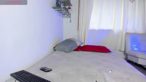 Snapshot of filletatouee chatting on 27, 7, 2026 filletatouee online show from 27, 7, 2026