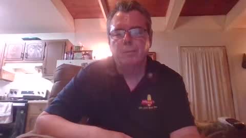 Snapshot of finderfiner chatting on 10, 4, 2026 finderfiner online show from 10, 4, 2026