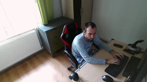 Snapshot of findo1991 chatting on 27, 12, 2024 Jane and Findo online show from 27, 12, 2024