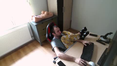 Snapshot of findo1991 chatting on 25, 2, 2025 Jane and Findo online show from 25, 2, 2025