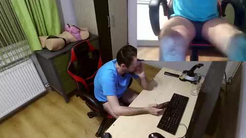 Snapshot of findo1991 chatting on 8, 3, 2025 Jane and Findo online show from 8, 3, 2025