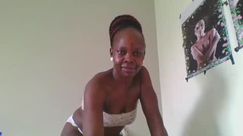 Snapshot of fine_melanin chatting on 20, 10, 2025 caro online show from 20, 10, 2025