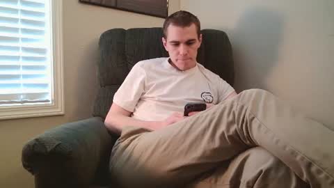 Snapshot of finnabun33 chatting on 13, 6, 2026 Jake I am Bicurious online show from 13, 6, 2026