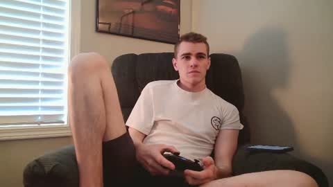 Snapshot of finnabun33 chatting on 7, 7, 2026 Jake I am Bicurious online show from 7, 7, 2026