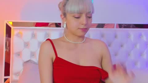 Snapshot of finnky1 chatting on 8, 1, 2025 finnky1 online show from 8, 1, 2025