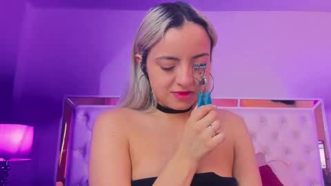 Snapshot of finnky1 chatting on 4, 3, 2025 finnky1 online show from 4, 3, 2025