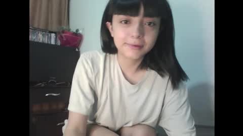 Snapshot of finnky1 chatting on 17, 10, 2025 finnky1 online show from 17, 10, 2025