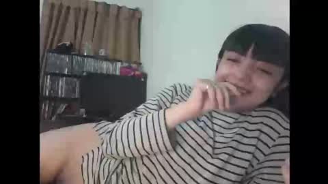 Snapshot of finnky1 chatting on 21, 10, 2025 finnky1 online show from 21, 10, 2025