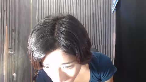 fiona908995 online show from 7, 1, 2026