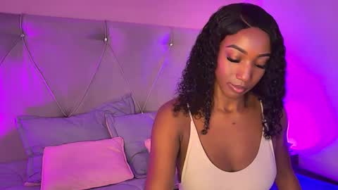 Fiorela Lenin  online show from 8, 2, 2025