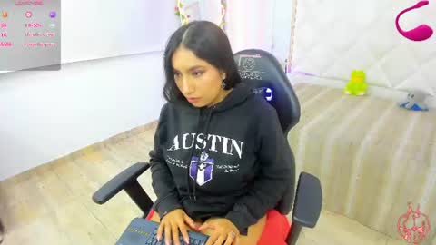 Snapshot of fiory_tay chatting on 19, 7, 2026 fiory tay online show from 19, 7, 2026