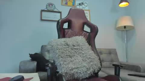 Snapshot of fire_boy69 chatting on 4, 12, 2025 fire_boy69 online show from 4, 12, 2025