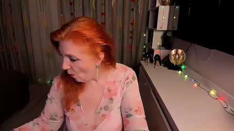 Snapshot of fire_foxone chatting on 28, 2, 2025 FireFox online show from 28, 2, 2025