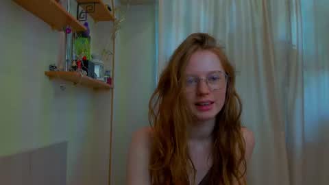 fire_luna online show from 9, 6, 2026