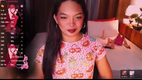 Snapshot of fitfemme_anna chatting on 13, 5, 2026 fitfemme_anna online show from 13, 5, 2026