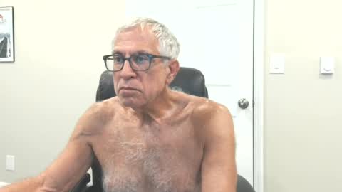 Snapshot of fitman999 chatting on 2, 7, 2026 Jon online show from 2, 7, 2026