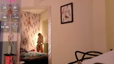 Snapshot of fitmommy_curves chatting on 23, 6, 2026 GISELLE online show from 23, 6, 2026