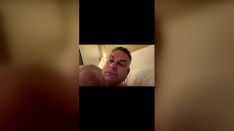 Snapshot of fittiesonly chatting on 21, 4, 2026 fittiesonly online show from 21, 4, 2026