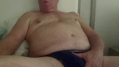 Snapshot of fjcs73 chatting on 7, 4, 2026 fjcs73 online show from 7, 4, 2026