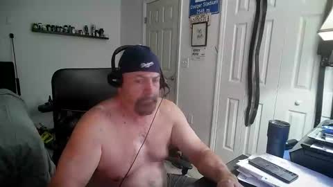 Snapshot of flaguy3233 chatting on 12, 3, 2026 Florida guy online show from 12, 3, 2026
