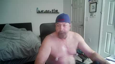 Snapshot of flaguy3233 chatting on 10, 5, 2026 Florida guy online show from 10, 5, 2026