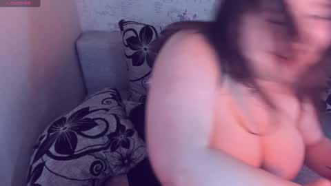 Snapshot of flame_beauty chatting on 8, 12, 2024 Gabrielle online show from 8, 12, 2024