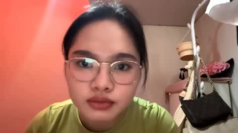 Snapshot of flaviaskelley chatting on 3, 5, 2026 Bea online show from 3, 5, 2026
