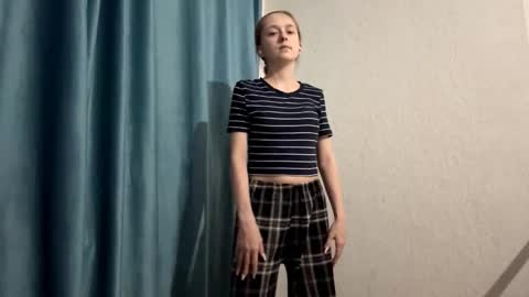 Snapshot of fleshpoetry chatting on 25, 2, 2026 Emma online show from 25, 2, 2026