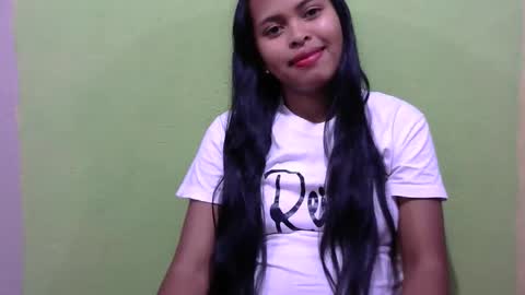 Snapshot of fleurtess_xx chatting on 4, 4, 2026 Claire online show from 4, 4, 2026