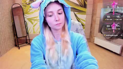 Snapshot of fleximona chatting on 28, 3, 2026 FlexiMona online show from 28, 3, 2026