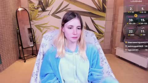 Snapshot of fleximona chatting on 18, 4, 2026 FlexiMona online show from 18, 4, 2026