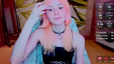 Snapshot of fleximona chatting on 14, 6, 2026 FlexiMona online show from 14, 6, 2026