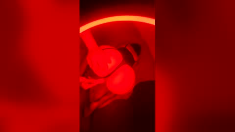 Snapshot of flinenight_hot chatting on 26, 4, 2026 flinenight_hot online show from 26, 4, 2026