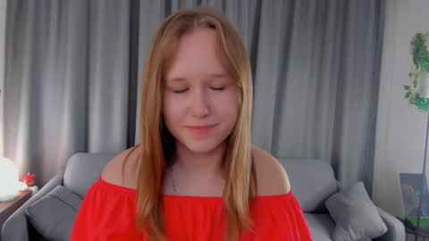 Snapshot of flirtbubble chatting on 24, 3, 2026 Doloras online show from 24, 3, 2026