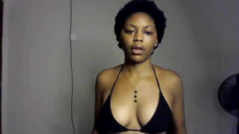 Snapshot of flirty_xxbonny chatting on 30, 7, 2026 flirty_xxbonny online show from 30, 7, 2026