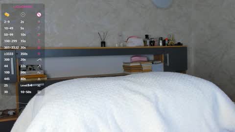 Emely  online show from 5, 3, 2026