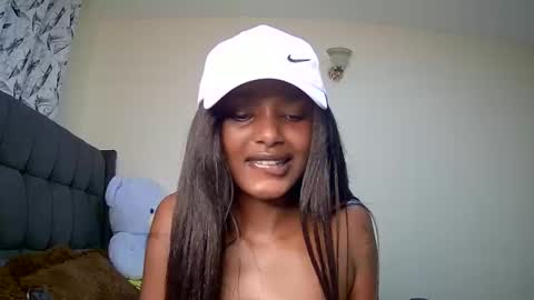Snapshot of flirtyy_sheery chatting on 22, 12, 2024 sheery online show from 22, 12, 2024