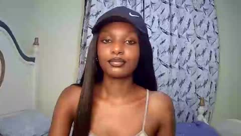 Snapshot of flirtyy_sheery chatting on 11, 3, 2025 sheery online show from 11, 3, 2025