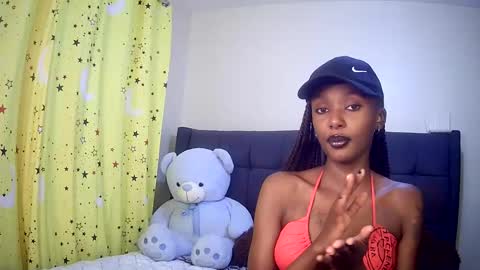Snapshot of flirtyy_sheery chatting on 23, 9, 2025 sheery online show from 23, 9, 2025