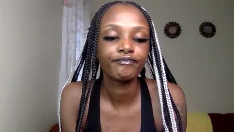 Snapshot of flirtyy_sheery chatting on 3, 3, 2026 sheery online show from 3, 3, 2026