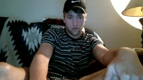 Snapshot of floppydong420 chatting on 6, 8, 2026 FloppyDong420 online show from 6, 8, 2026