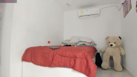 Snapshot of flor_herrera1 chatting on 12, 3, 2026 online show from 12, 3, 2026