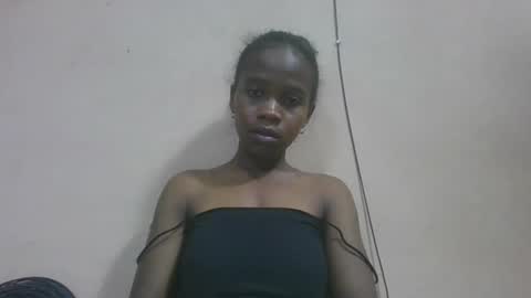flora48230522373 online show from 6, 5, 2026