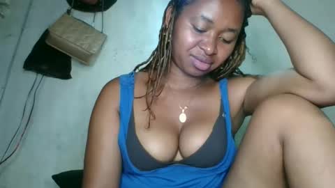 florencia011 online show from 29, 10, 2025