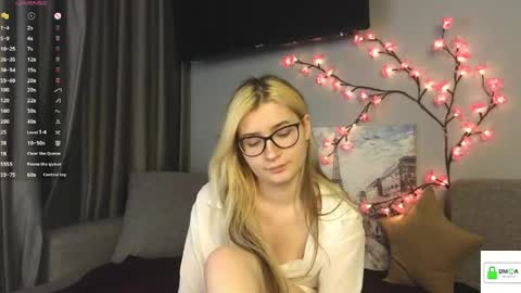 Helly online show from 16, 4, 2026