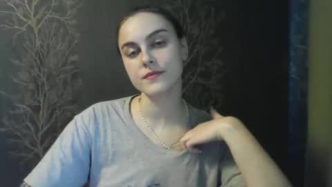 Snapshot of flower_bluee chatting on 10, 3, 2026 Ambika 3 online show from 10, 3, 2026